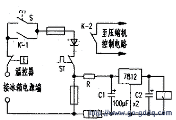 如何通过视频教程修复冰箱化霜继电器故障？